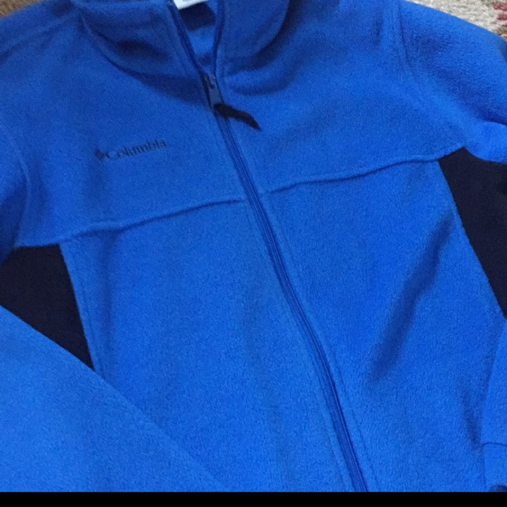 Men's large fleece black\ blue columbia jacket